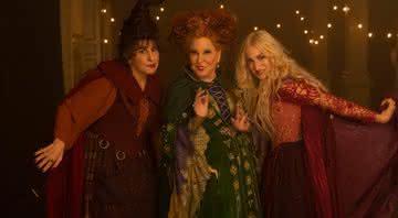 Sarah Jessica Parker, Bette Midler e Kathy Najimy em "Abracadabra 2" - (Divulgação/Disney+)