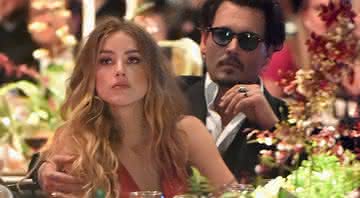 Amber Heard e Johnny Depp durante evento na Califórnia, em 2016, quando ainda estavam juntos - Jason Merritt Term/Getty Images