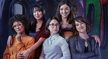 Heslaine Vieira, Ana Hikari, Daphne Bozaski, Gabriela Medvedovski e Manoela Aliperti são as protagonistas de "As Five" - Divulgação/Globoplay