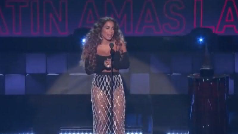 Anitta venceu a categoria de "Melhor Artista Feminina" do "Latin American Music Awards" - Reprodução/Telemundo