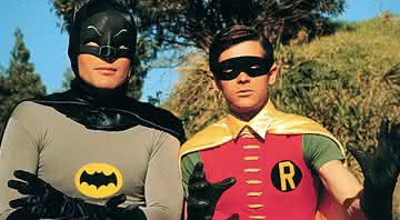 Burt Ward como Robin e Adam West como Batman na série de sucesso dos anos 1960 - ABC