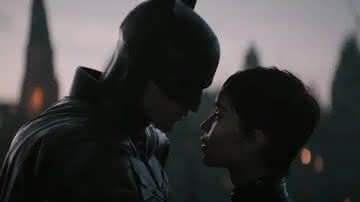 "Batman": Vídeo para teste de elenco com Robert Pattinson e Zoë Kravitz vaza e revela beijo entre astros - Divulgação/Warner Bros