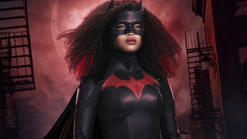 Javicia Leslie como a heroína Batwoman - (Divulgação/CW)