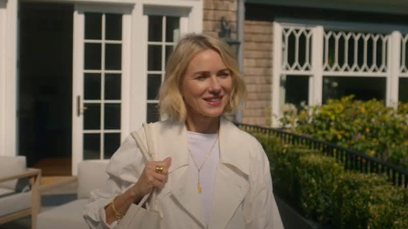 "Bem-Vindos à Vizinhança": Figura sinistra vigia a família de Naomi Watts em minissérie de terror - Divulgação/Netflix