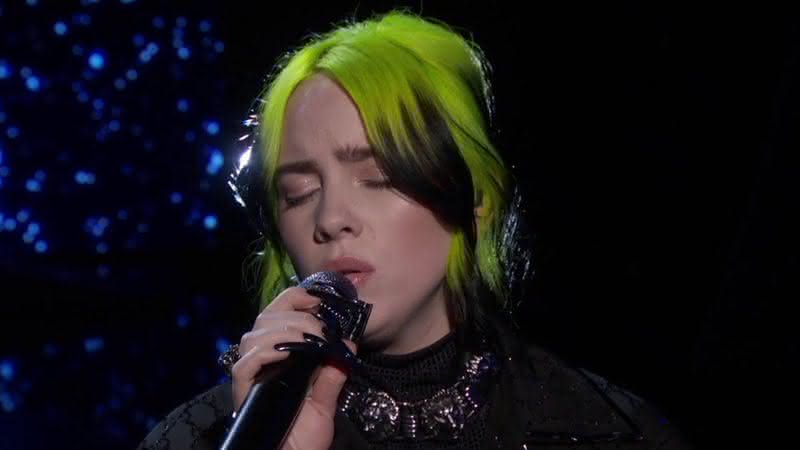 Billie Eilish em performance no Oscar 2020 - Youtube