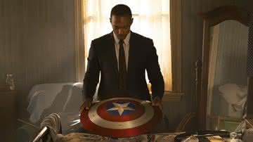 Novas fotos compartilhadas revelam conexões de “Capitão América 4” com a série protagonizada por Tom Hiddleston - Reprodução/Marvel Studios