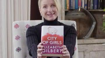 Elizabeth Gilbert, autora de Comer, Rezar e Amar - YouTube