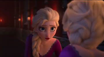 Elsa em cena de Frozen 2 - YouTube