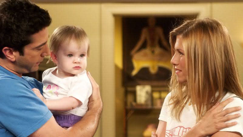 Emma era filha de Ross e Rachel em Friends - Warner Bros.