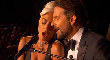 Apresentação de Shallow no Oscar, com Lady Gaga e Bradley Cooper. Reprodução/YouTube