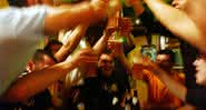 Reabertura de bares é responsável por aumento de casos de COVID-19 - Getty Images