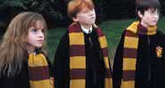 Daniel Radcliffe, Emma Watson e Rupert Grint em "Harry Potter e a Pedra Filosofal" - (Divulgação/Warner Bros.)