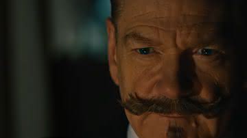 Hercule Poirot encara mistério de outro mundo no trailer de "A Noite das Bruxas" - Divulgação/20th Century Studios