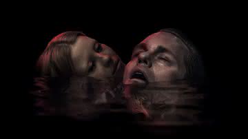 "Infinity Pool", terror com Mia Goth e Alexander Skarsgård, ganha teaser aterrorizante - Reprodução: NEON
