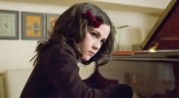 Isabelle Furhman em cena do filme "A Órfã" (2009) - Divulgação/Warner Bros. Pictures