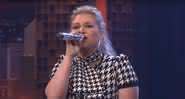 Kelly Clarkson no programa de Jimmy Fallon - Reprodução/YouTube