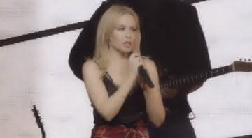 Kylie Minogue em Lost Without You - Reprodução/YouTube