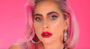 Lady Gaga em tutorial de maquiagem do canal de Nikkie de Jager - YouTubep