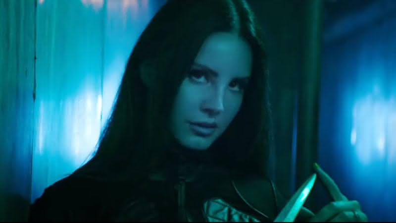 Lana Del Rey no clipe de Don't Call Me Angel - Reprodução/YouTube