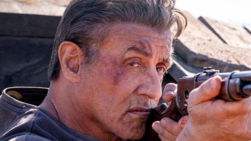 Sylvester Stallone em cena do último Rambo - Reprodução/
