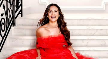 Lea Michele, ex-Glee, lança álbum natalino com música de Frozen e participações de Jonathan Groff e Darren Criss - Divulgação