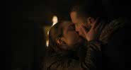 Os personagens Arya e Gendry em cena de 'Game of Thrones' - Divulgação/HBO