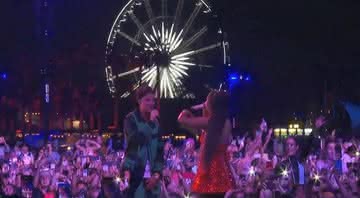 Justin Bieber e Ariana Grande no festival Coachella. - Reprodução