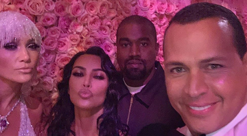 Jennifer Lopez, Kim Kardashian, Kanye West e Alex Rodriguez no Met Gala 2019. - Reprodução/Instagram