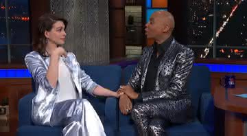 Anne Hathaway chora ao conhecer RuPaul. - Reprodução/YouTube