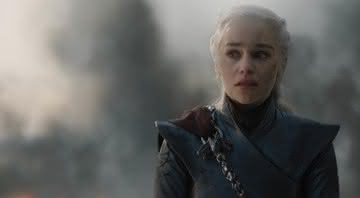 Emilia Clarke como Daenerys em cena da temporada final de 'Game of Thrones' - Divulgação/HBO