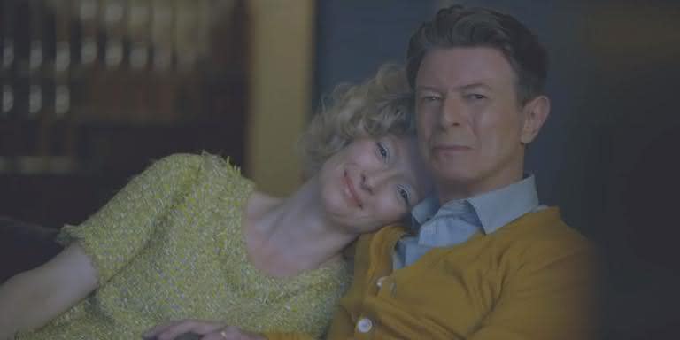 Tilda Swinton e David Bowie em 'The Stars (Are Out Tonight)' - Divulgação/Youtube