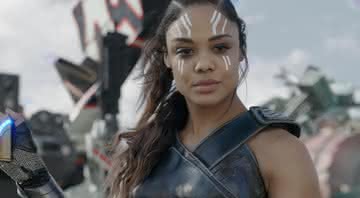 Tessa Thompson como Valquíria em 'Thor: Ragnarok' - Divulgação/Marvel