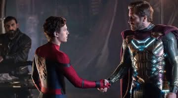 Peter Parker e Mysterio em 'Homem-Aranha: Longe de Casa' - Divulgação Marvel