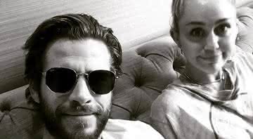 Liam Hemsworth e Miley Cyrus em clique antigo nas redes sociais - Instagram