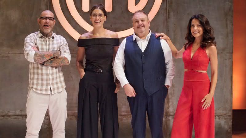 Henrique Fogaça, Paola Carosella, Erick Jacquin e Ana Paula Padrão no MasterChef - Divulgação/Band