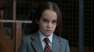 "Matilda: O Musical": Jovem dotada de poderes especiais enfrenta Emma Thompson em trailer - Divulgação/Netflix