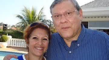 Lenice e Milton Neves em foto publicada no perfil do jornalista - Twitter