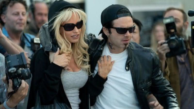 Lily James e Sebastian Stan serão Pamela Anderson e Tommy Lee na minissérie - (Reprodução/Star+)