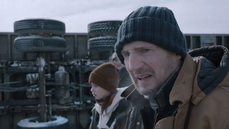 Liam Neeson tentar salvar homens soterrados no trailer de "Missão Resgate"; assista - Divulgação/Imagem Filmes