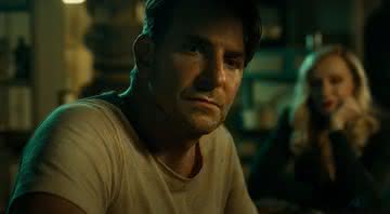 Bradley Cooper é o protagonista de "Nightmare Alley" - (Reprodução/Searchlight Pictures)
