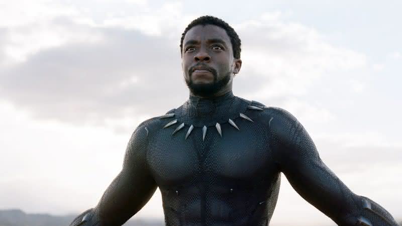Chadwick Boseman em Pantera Negra - Divulgação/Marvel