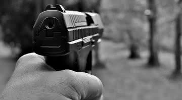 Garoto de 17 anos mata pai e madrasta a tiros na Espanha - Pixabay