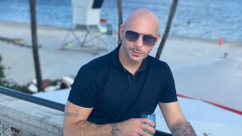 Pitbull em publicação nas redes sociais - Reprodução/Instagram
