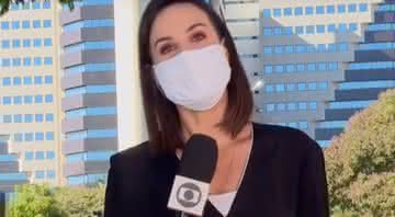 Flávia Alvarenga, da TV Globo, acabou fazendo confusão durante entrada ao vivo - Reprodução/Globoplay