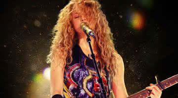 Shakira na capa do CD Shakira In Concert: El Dorado World Tour - Divulgação/Ace Entertainment