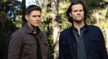 Os irmãos Winchester em Supernatural - Reprodução/CW