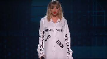 Taylor Swift em apresentação do American Music Awards - Reprodução/Youtube