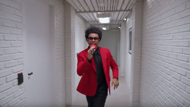 The Weeknd no programa do apresentador Stephen Colbert - YouTube