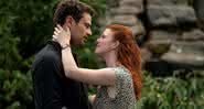 Theo James e Rose Leslie interpretam Henry e Clary em “The Time Traveler’s Wife” - Divulgação/HBO Max