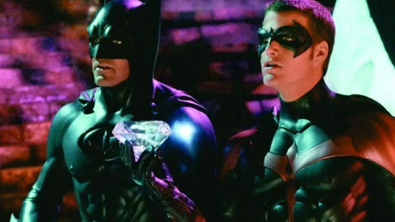 Tim Burton revela que deixou a franquia "Batman" por conta dos mamilos do personagem - Divulgação/Warner Bros